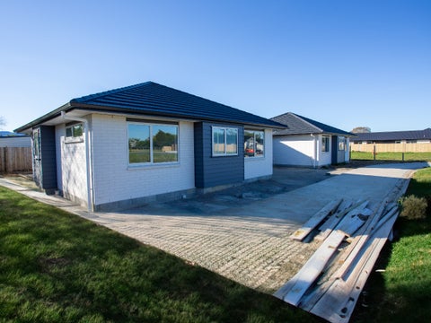 10A Van Baarle Close, Carterton, Carterton