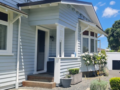 13 Ashcroft Avenue, Mangere Bridge, Auckland