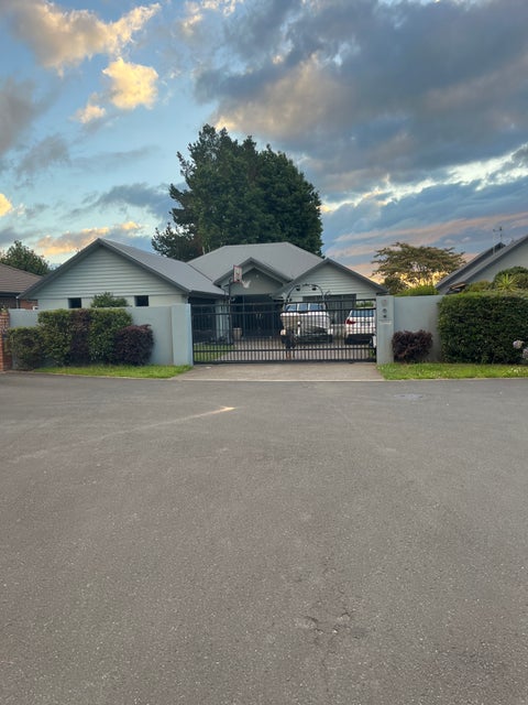 9 Rembrandt Terrace, Huntington, Hamilton