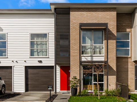 50 Vincent McGrath Crescent, Swanson, Auckland