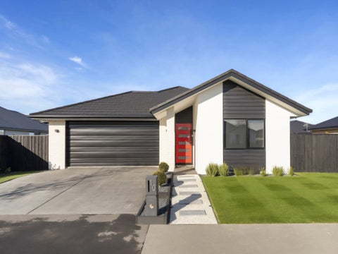 10 Fearne Drive, Woodend, Woodend