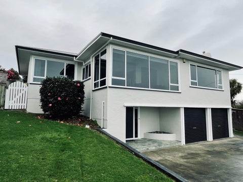 9 Windsor Terrace, Durie Hill, Whanganui
