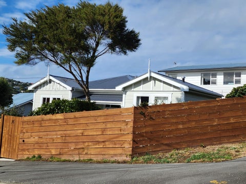 15 Seine Street, Island Bay, Wellington