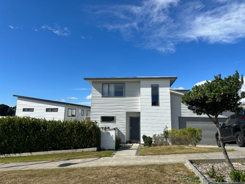 21 Ken Douglas Drive, Aotea, Porirua