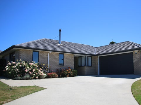 6 Brian Cowley Place, Tuakau, Tuakau