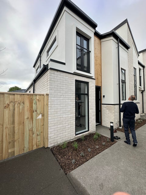 9/16 Rutherford Street, Woolston, Christchurch
