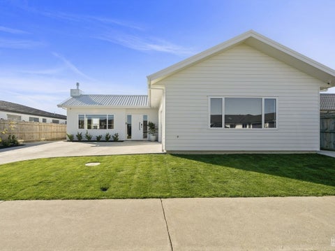 34 Sardinia Grove, Fitzherbert, Palmerston North
