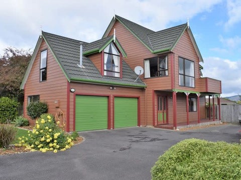 4 Tararua Crescent, Otaki