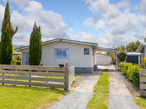 73 Brandon Street, Featherston