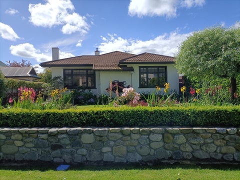 37 Manapouri Crescent, Hokowhitu, Palmerston North