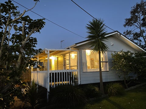 2/53 Tramway Road, Beach Haven, Auckland