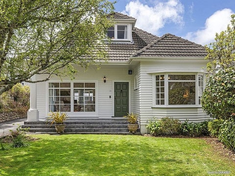 10 Bristow Place, Karori, Wellington