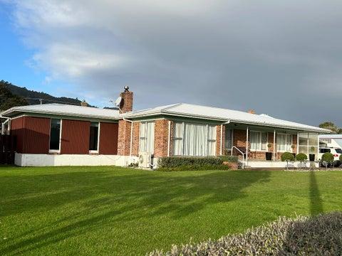 202 Brown Street, Thames