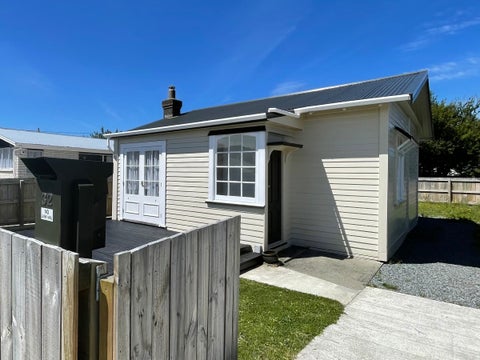 32 Exchange Street, Ebdentown, Upper Hutt