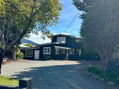 11 McKerrow Street, Te Anau, Te Anau