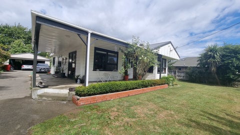 86 Queenwood Road, Levin, Levin