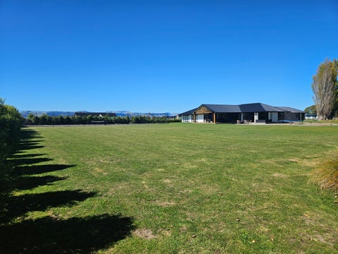 138 Verdeco Boulevard, Lincoln, Lincoln