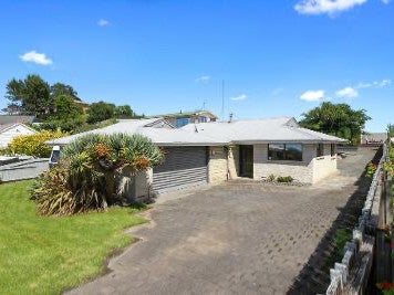 33 Russell Road, Huntly, Huntly