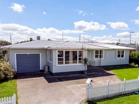 6 Flora Street, Paeroa, Paeroa