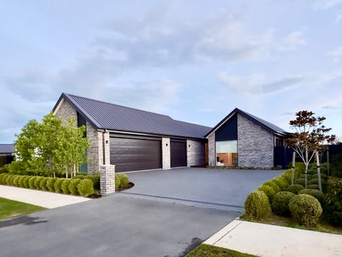 124 Southfield Drive, Lincoln, Lincoln
