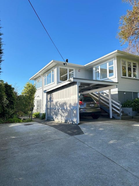 39 Taylor Terrace, Tawa, Wellington