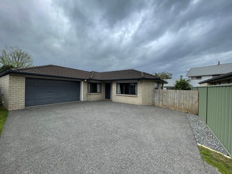 3B Esmeralda Street, Welcome Bay, Tauranga