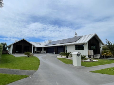 13 Beach Cove, Wainui, Gisborne