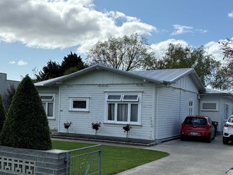 908 Queen Street East, Parkvale, Hastings