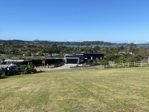 4 Daphne Place, Mangawhai
