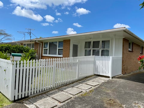 1/15 Mays Road, Te Papapa, Auckland