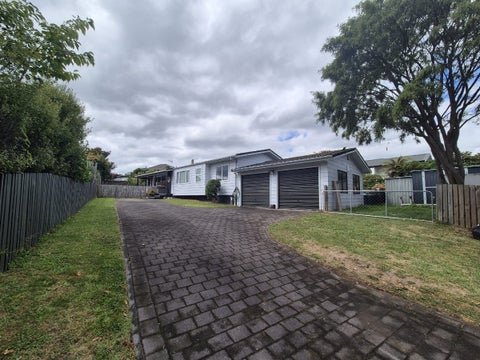 56 Shepherd Road, Waipahihi, Taupo
