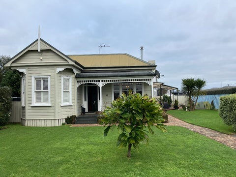 93 Queen Street, Waiuku, Waiuku