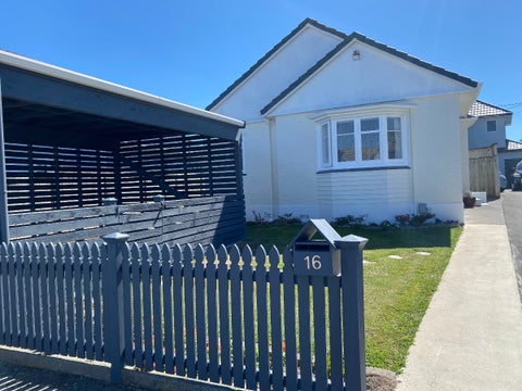 16 Wayside, Miramar, Wellington