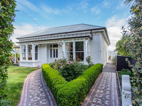 13 Winchester Street, Lyttelton, Lyttelton