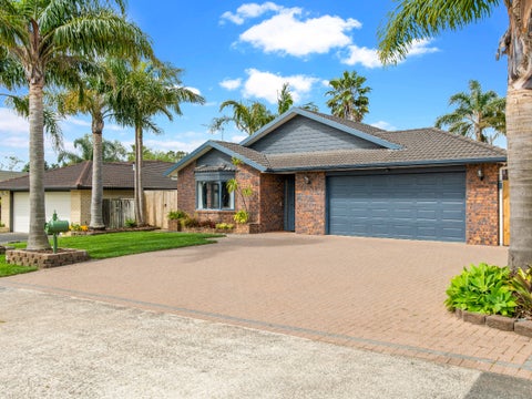 36 Glenross Drive, Wattle Downs, Auckland