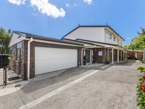 66 St Annes Crescent, Wattle Downs, Auckland