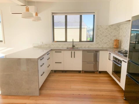 126 Commercial Street, Takaka