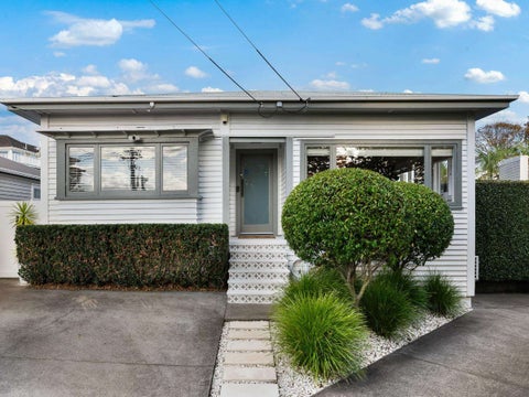 14 Richard Street, Westmere, Auckland
