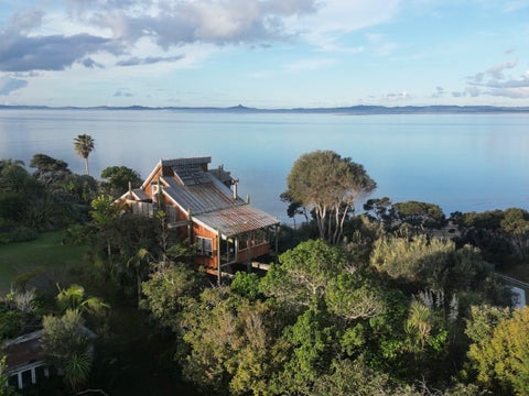 6573 Pouto Road, Pouto, Pouto