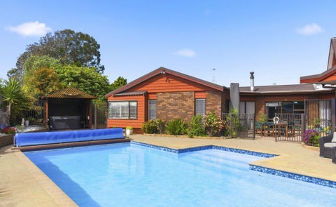 11 Oakwood Grove, Paraparaumu Beach, Paraparaumu