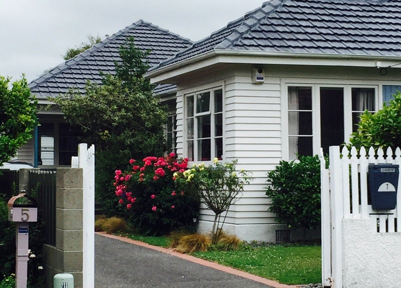 7 Pinny Avenue, Epuni, Lower Hutt - Carousel 1