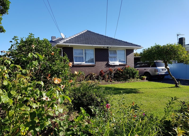 37 Kudu Road, Otara, Auckland - Carousel 1