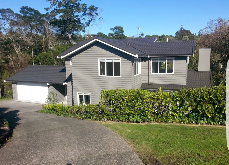 20 Oakford Park Crescent, Greenhithe, Auckland - Carousel 1