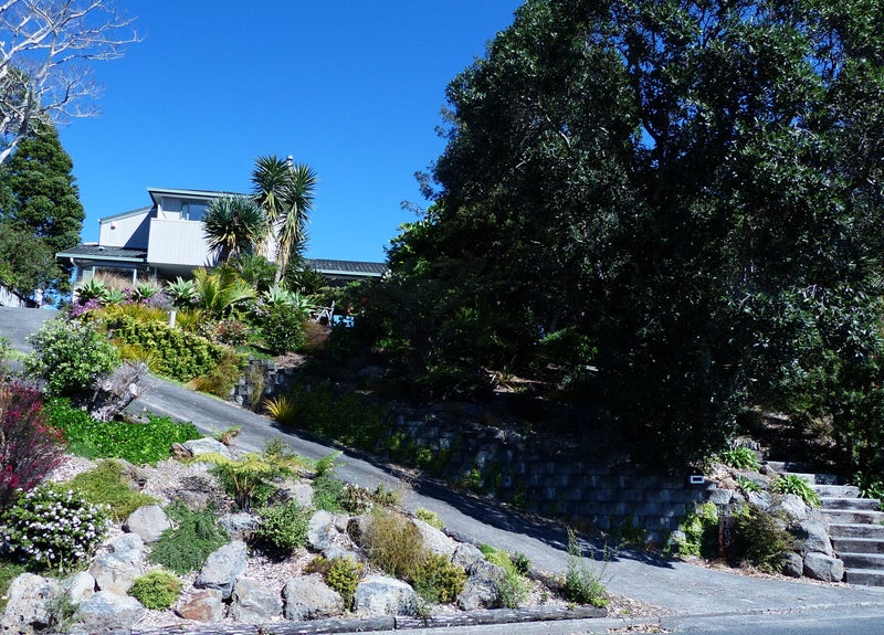109 Tanekaha Road, Titirangi, Auckland - Carousel 1