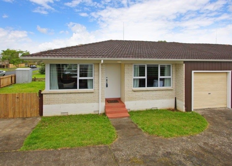 1/15 Huber Street, Weymouth, Auckland - Carousel 1