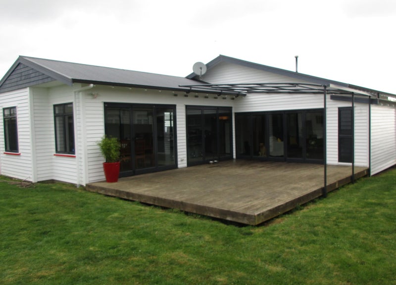 36 Jellicoe Avenue, Tuakau, Tuakau - Carousel 1