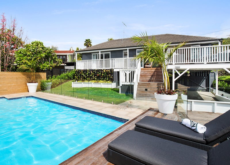 52 Fife Street, Westmere, Auckland - Carousel 1