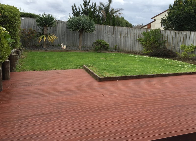 1/33 Eastridge Court, Northpark, Auckland - Carousel 1
