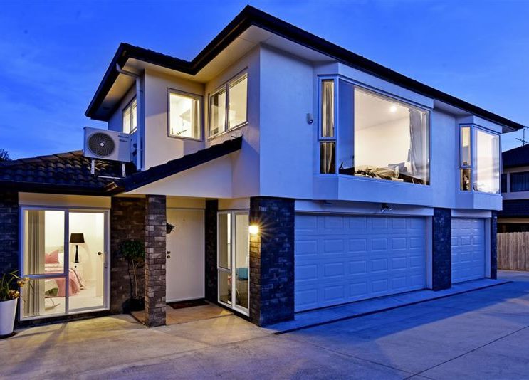 10 Philadelphia Avenue, Albany Heights, Auckland - Carousel 1