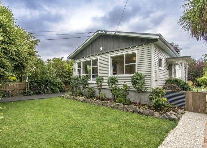 219 Waimea Terrace, Beckenham, Christchurch - Carousel 1